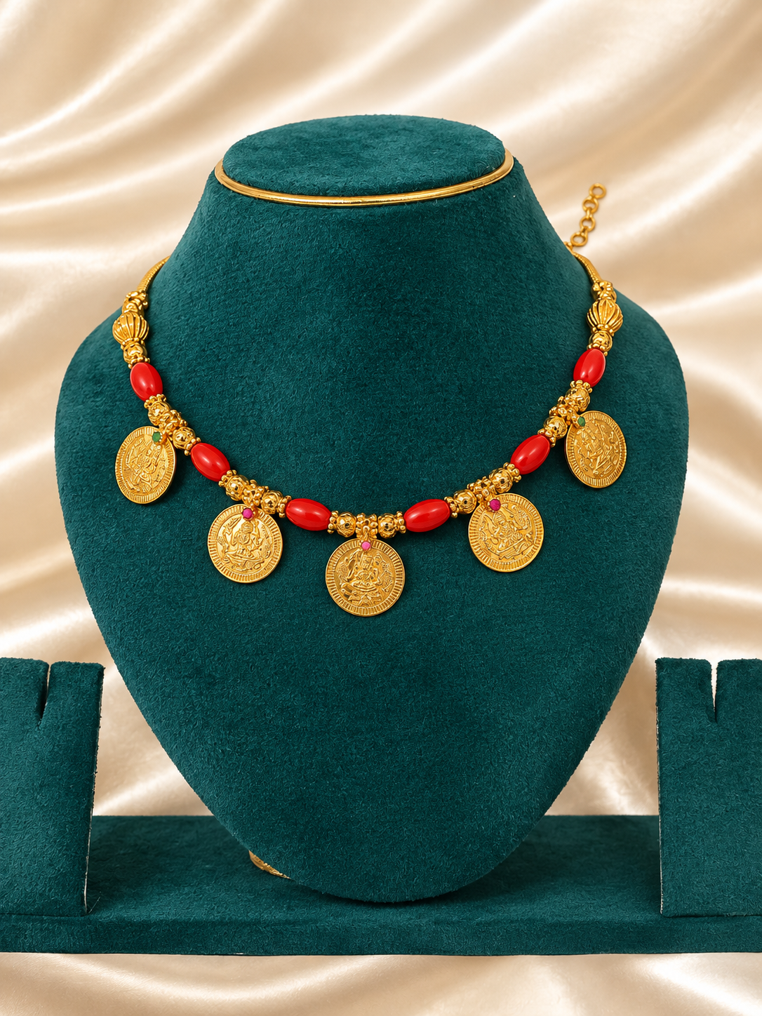 file_000000004b1c82119a61383021527d5a Micro gold Panchaloha coin choker - Image 1